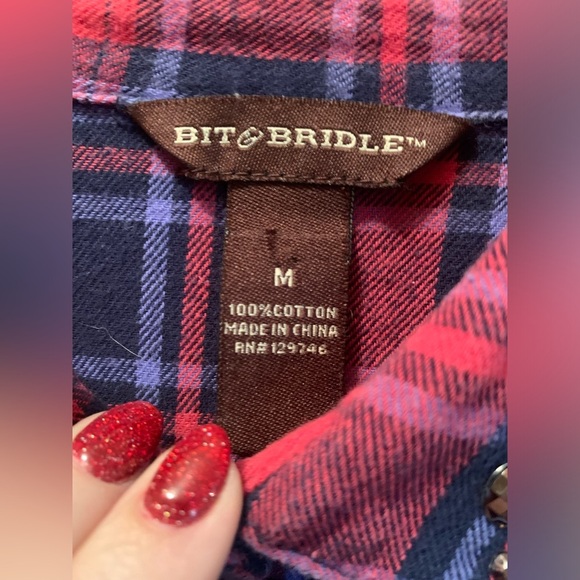 BIT & BRIDLE Women’s Plaid Embellished Collar Long Sleeve Flannel Shirt Size M - Picture 8 of 10